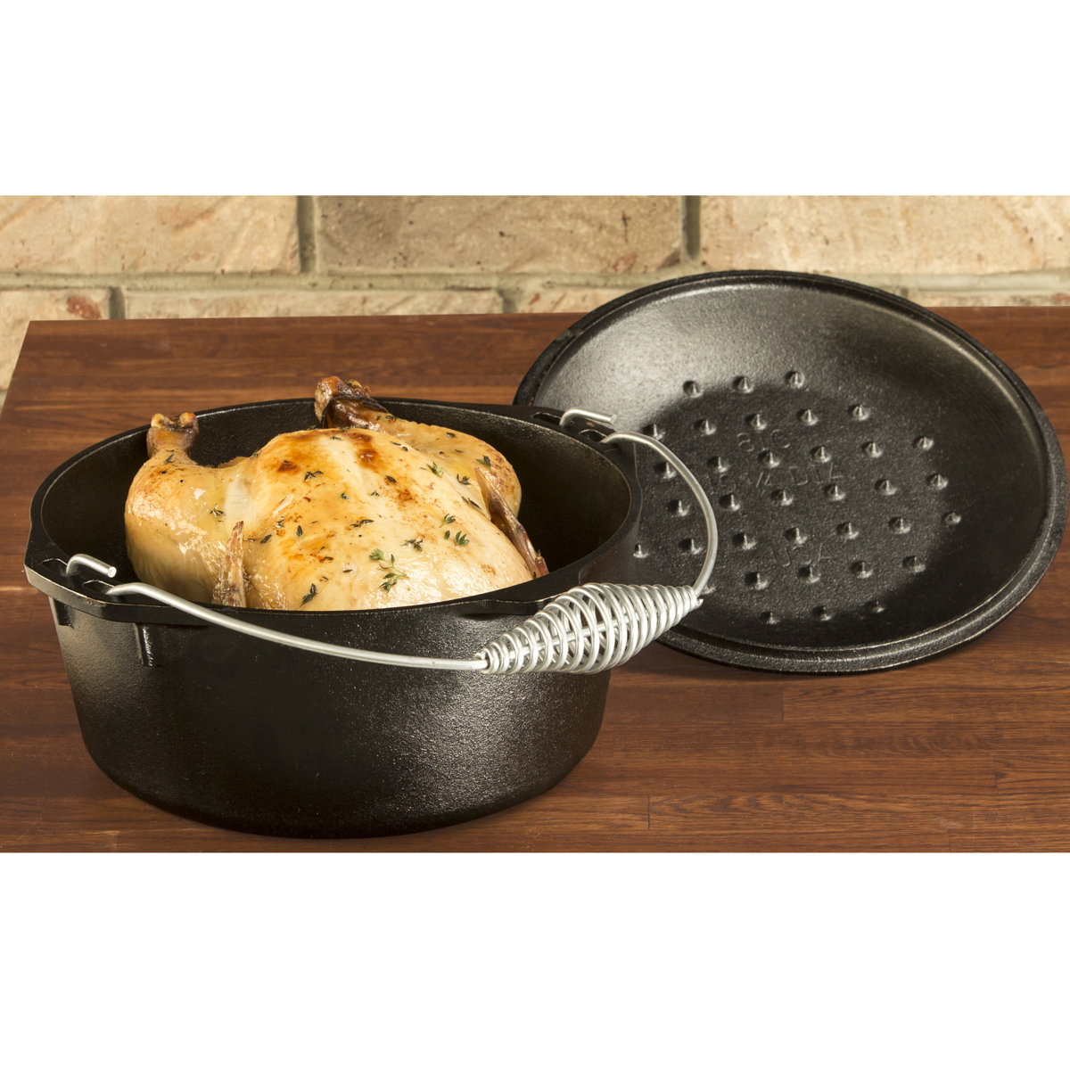 Lodge Cast Iron Dutch Oven